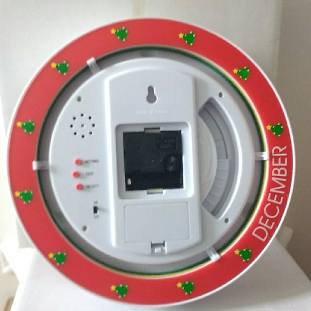 All Occasion Wall Clock With 8 Interchangeable Rings - Picture 9 of 10